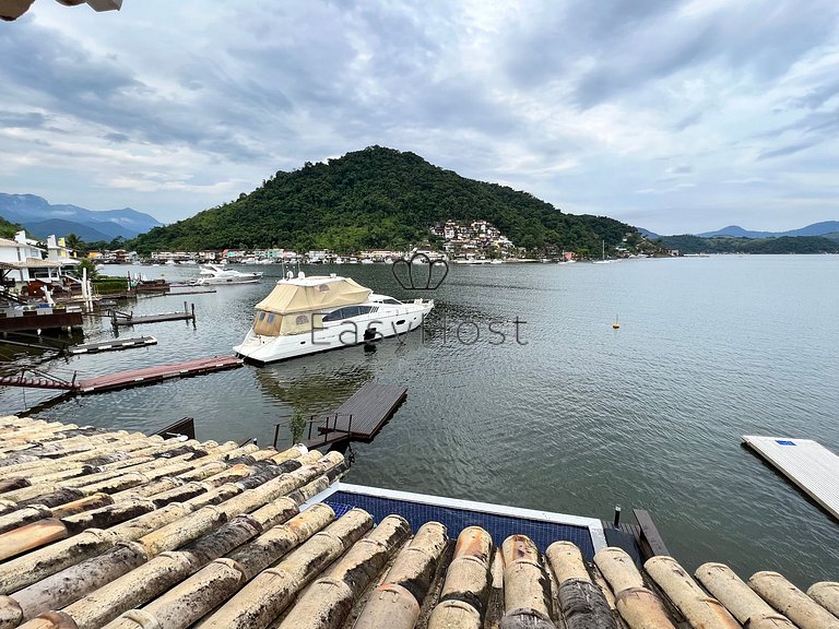 Casa de praia à venda em Angra dos Reis