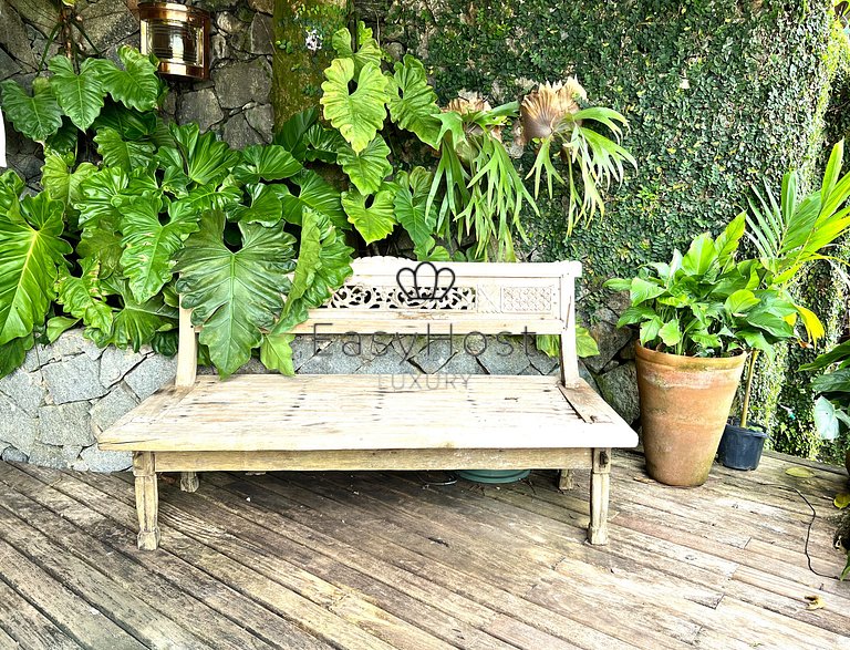 Casa beira mar à venda em Angra dos Reis