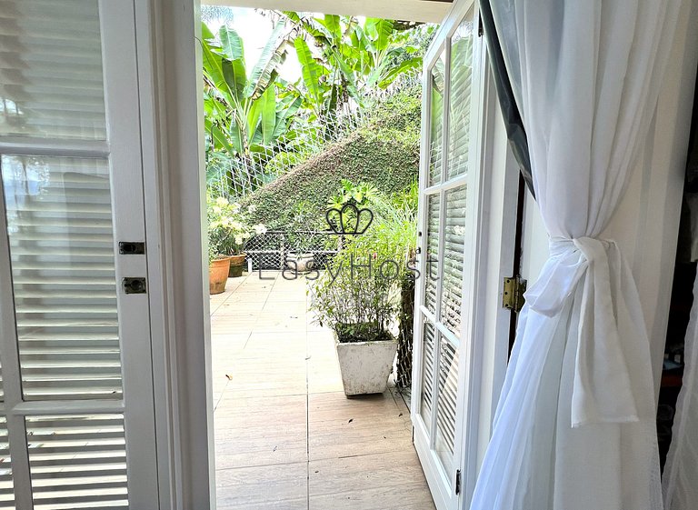 Casa beira mar à venda em Angra dos Reis