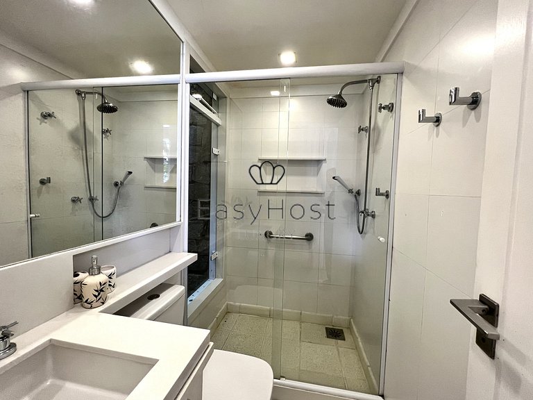 Casa beira mar à venda em Angra dos Reis