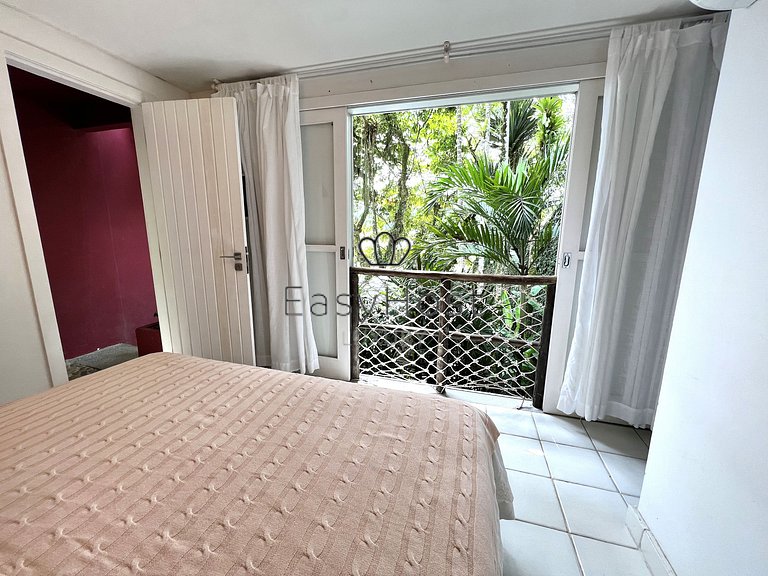 Casa beira mar à venda em Angra dos Reis