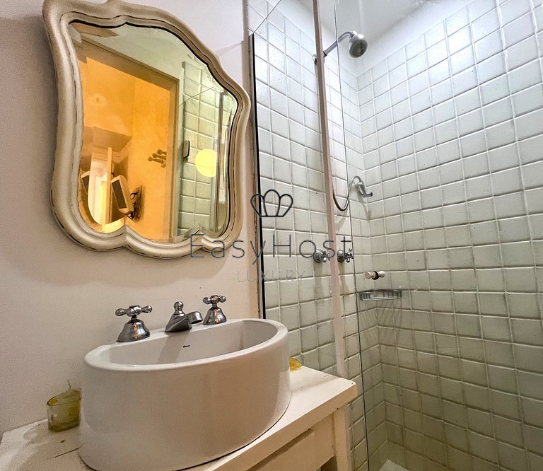 Casa beira mar à venda em Angra dos Reis