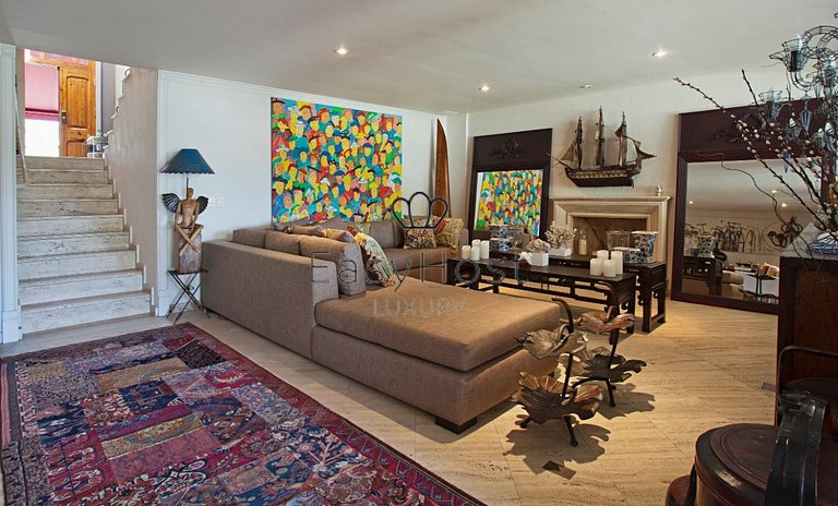 Casa à venda no Condomínio Frade