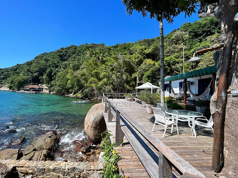Casa de praia à venda em Angra dos Reis
