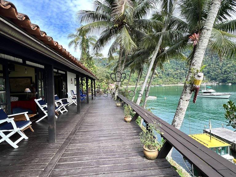 Casa de praia à venda em Angra dos Reis