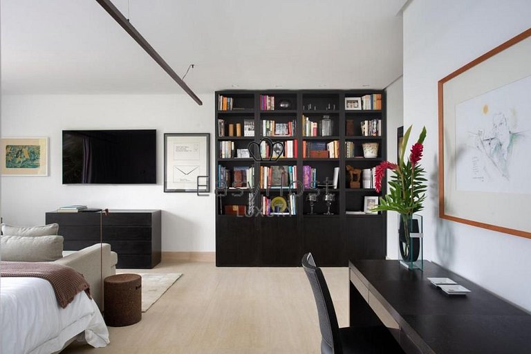 Casa en venta en Angra dos Reis, con playa y piscina.