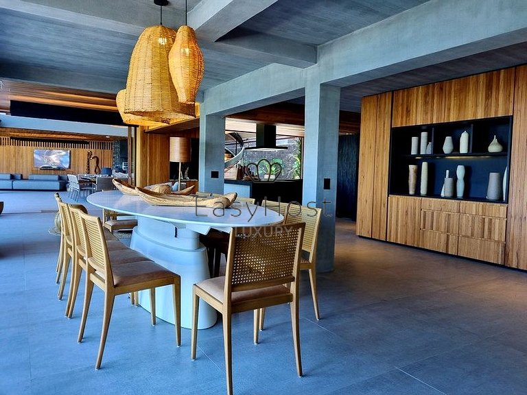 Casa à venda pé na areia com piscina beira mar e praia