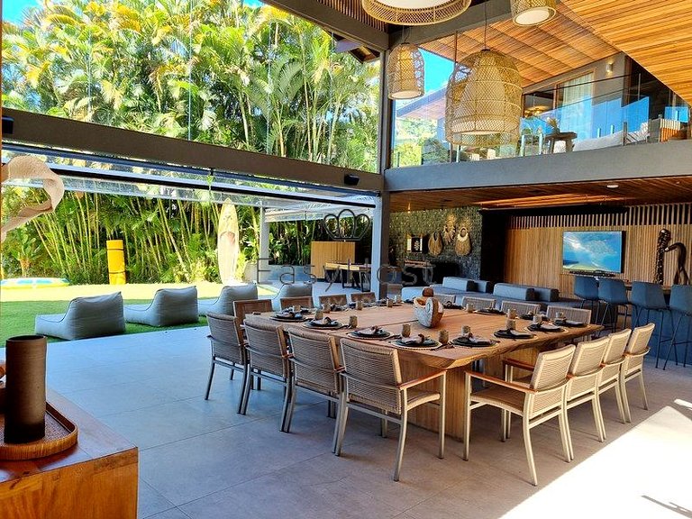 Casa à venda pé na areia com piscina beira mar e praia