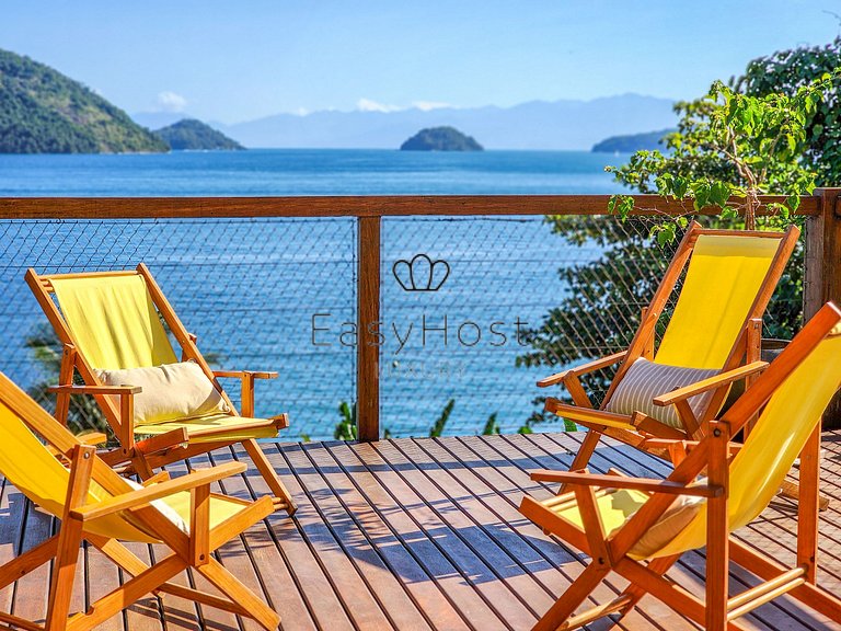 Aluguel de casa luxuosa em Angra com praia e piscina