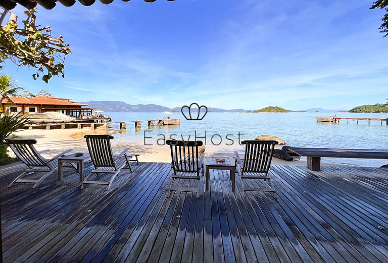 Casa en venta en primera linea de playa paradisiaca