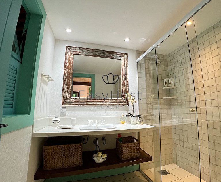 Casa en venta en primera linea de playa paradisiaca