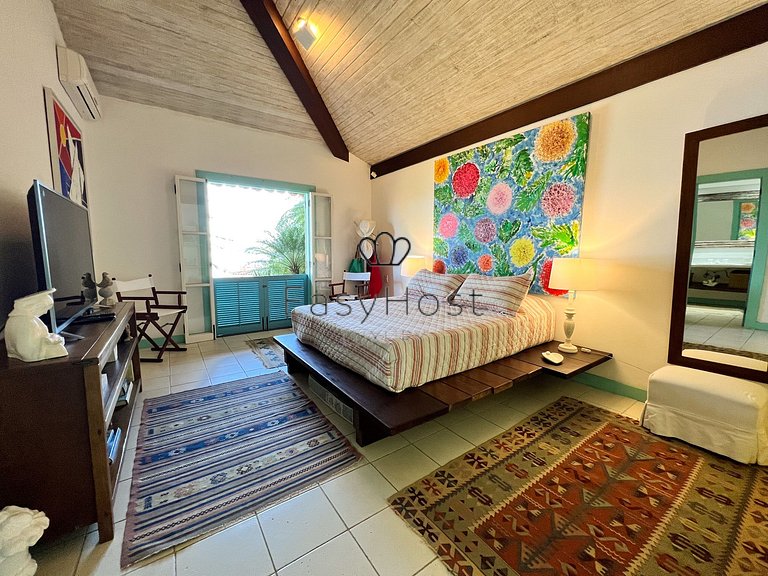 CASA ESPETACULTAR À VENDA EM CONDOMÍNIO COM PRAIA - ANGV095