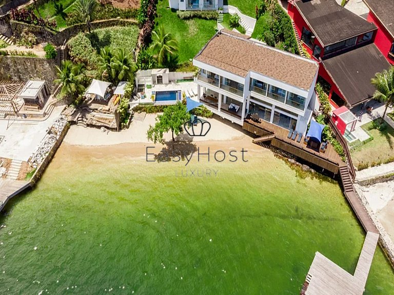 Casa en venta en Angra dos Reis con piscina