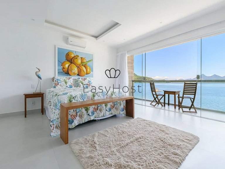 Casa a venda em Angra dos Reis com piscina