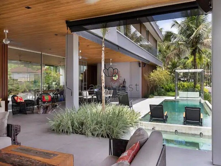 Aluguel de casa luxuosa em Angra dos Reis