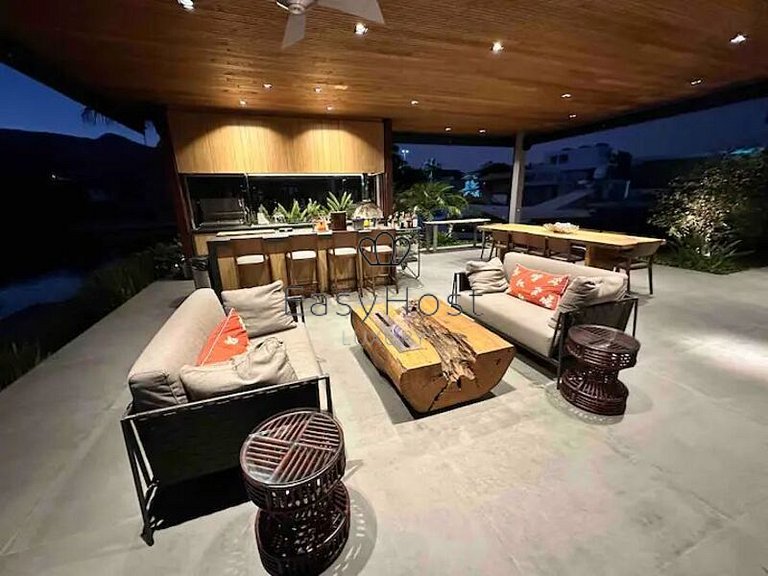 Luxury house rental in Angra dos Reis