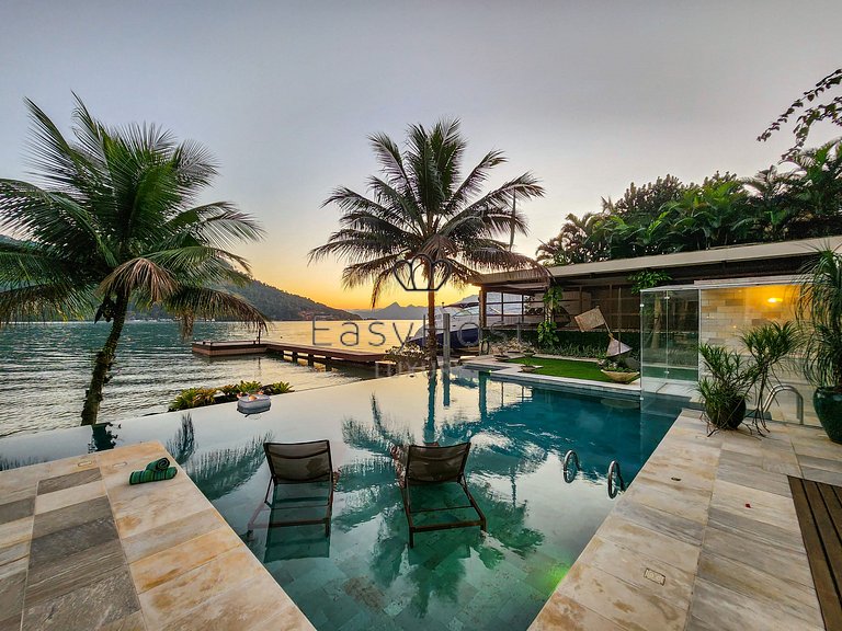 Aluguel de casa luxuosa em Angra dos Reis