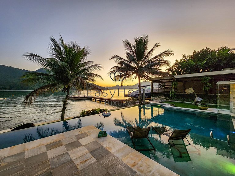 Luxury house rental in Angra dos Reis