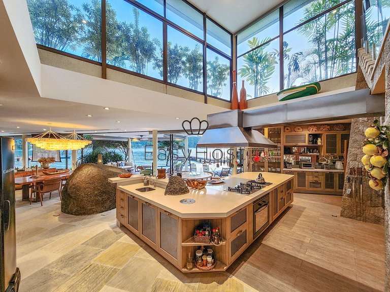 Aluguel de casa luxuosa em Angra dos Reis