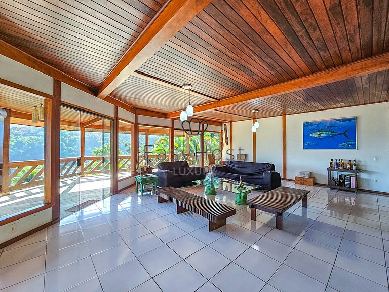 Casa de condomínio para venda em Angra dos Reis