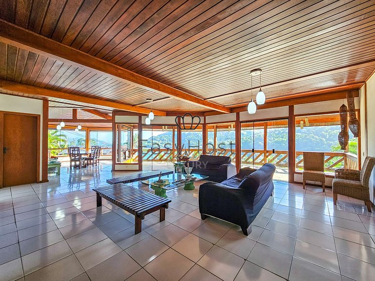 Casa de condomínio para venda em Angra dos Reis