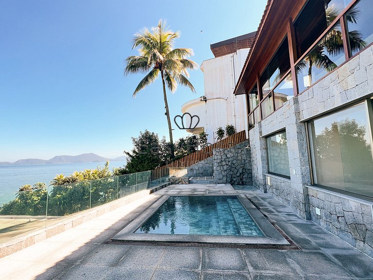 Casa de praia para venda em Angra dos Reis