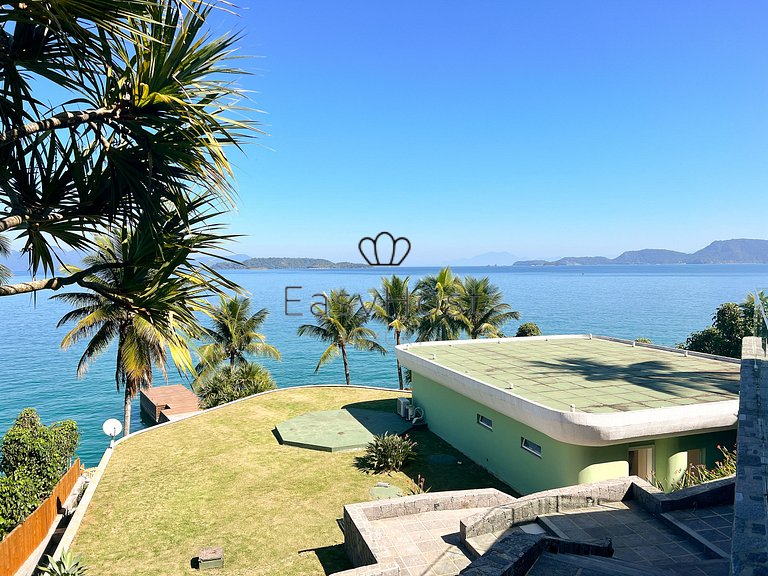 Casa de praia para venda em Angra dos Reis