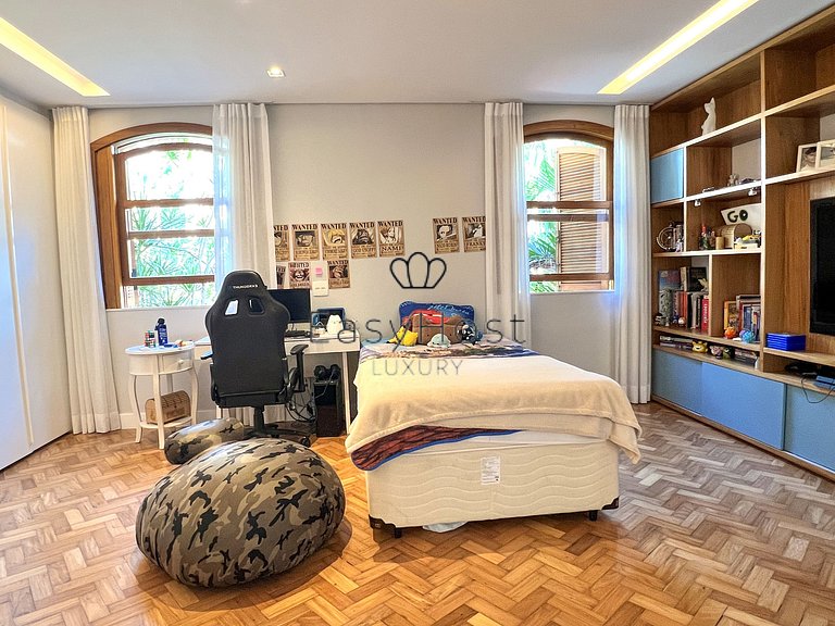 Casa com piscina à venda no Rio de Janeiro