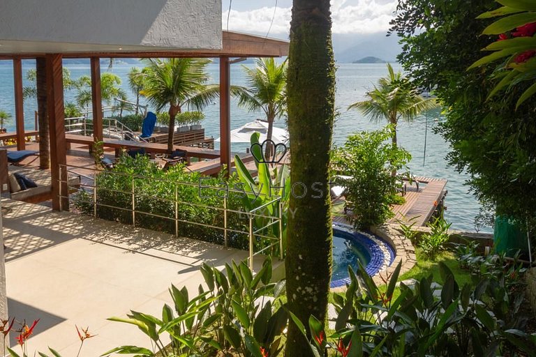 Aluguel de casa beira mar em Angra dos Reis