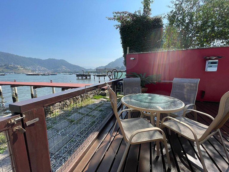 Casa de praia à venda em Angra dos Reis
