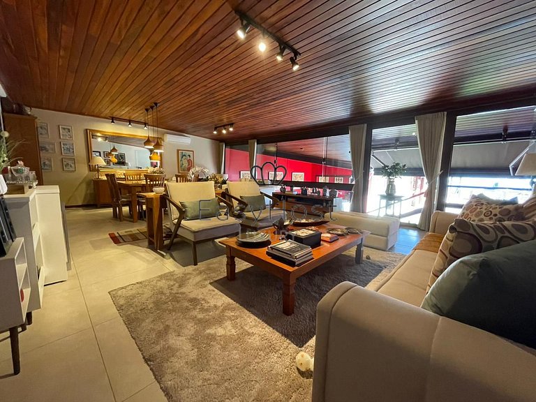 Casa de praia à venda em Angra dos Reis