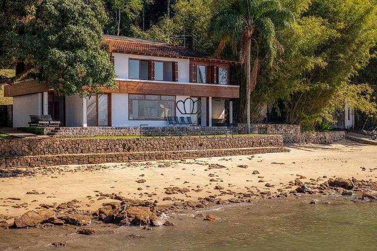 Casa a la venta en Angra dos Reis con playa y sauna