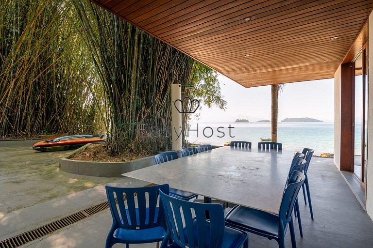 Casa a la venta en Angra dos Reis con playa y sauna