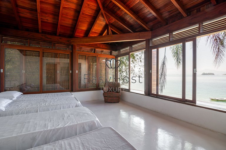 Casa a la venta en Angra dos Reis con playa y sauna
