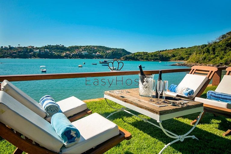 Aluguel de casa pé na areia em Búzios