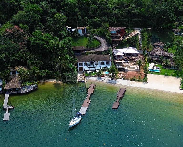Aluguel de casa para temporada em Angra dos Reis