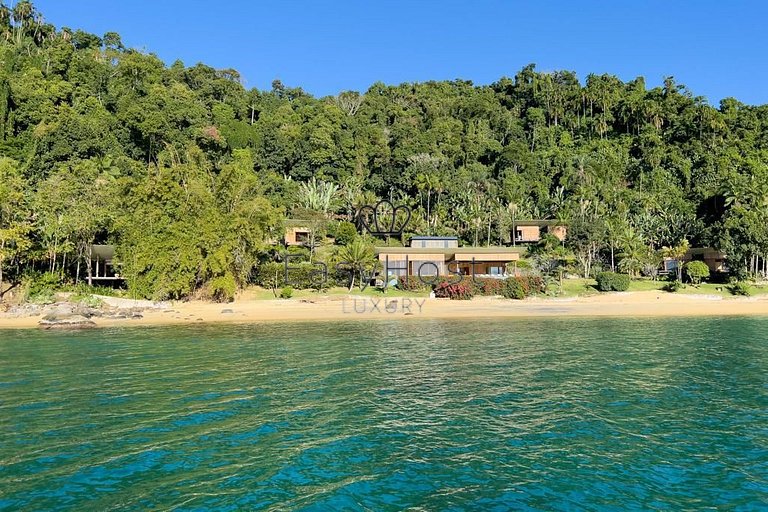 Casa de luxo pé na areia à venda Angra dos Reis frente mar