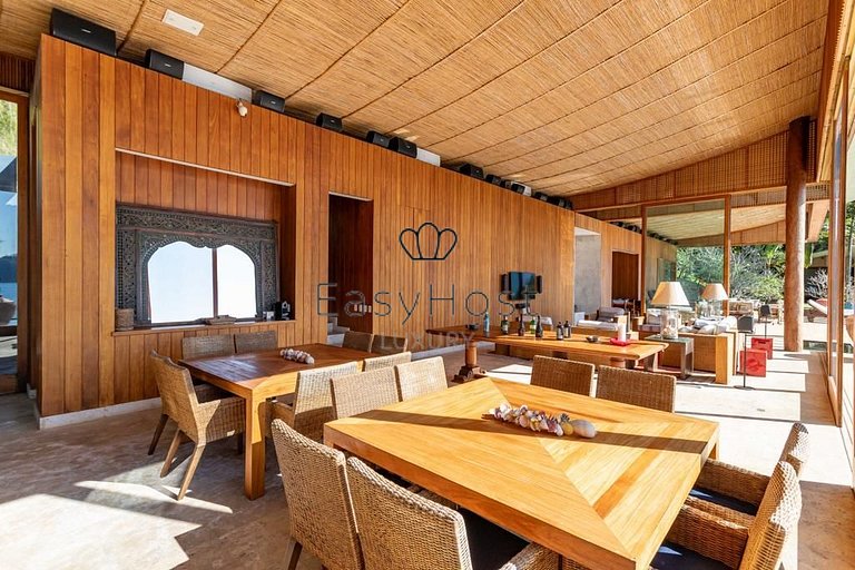 Casa de luxo pé na areia à venda Angra dos Reis frente mar