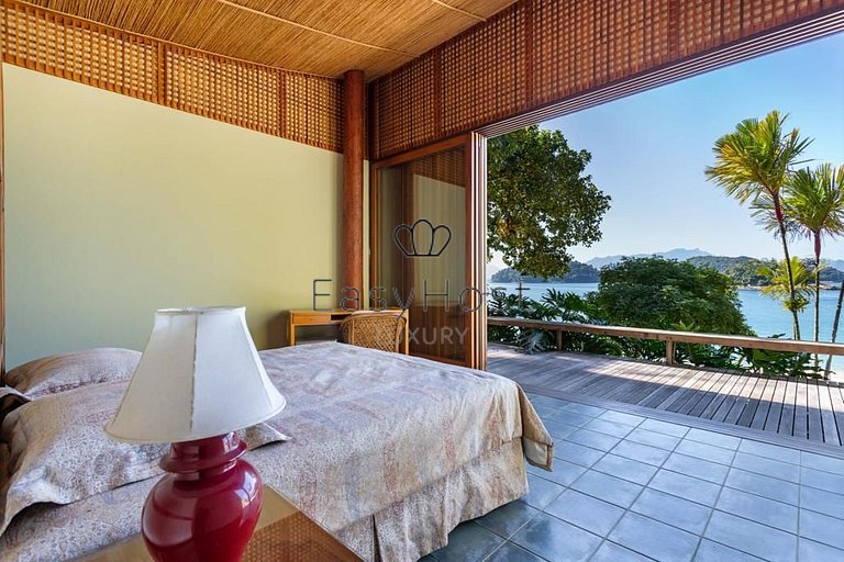 Casa de luxo pé na areia à venda Angra dos Reis frente mar