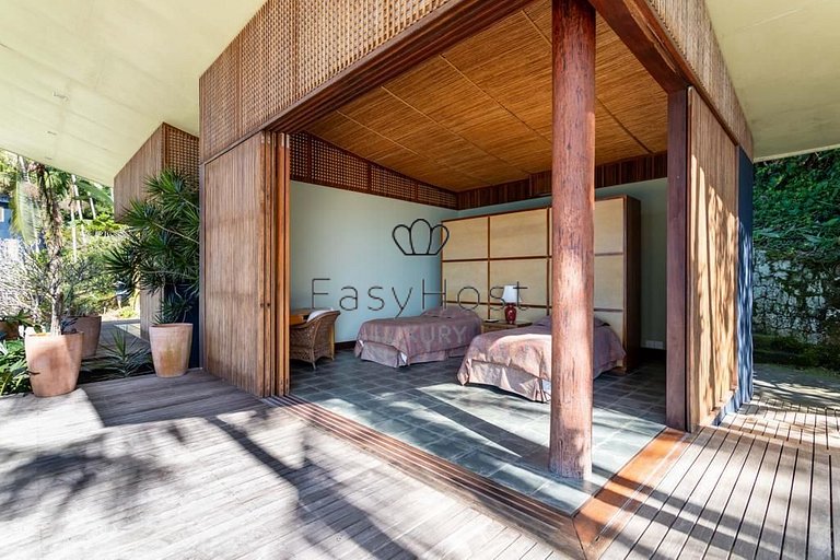 Casa de luxo pé na areia à venda Angra dos Reis frente mar