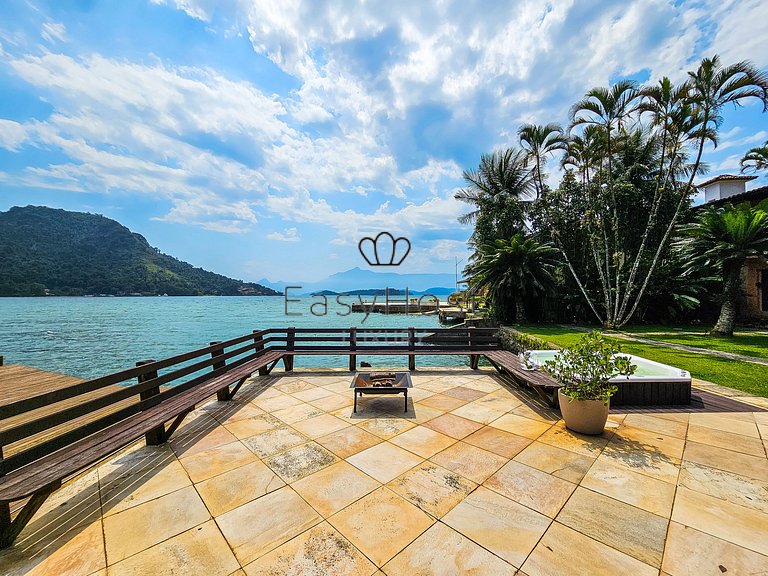 Aluguel de casa beira mar em Angra dos Reis