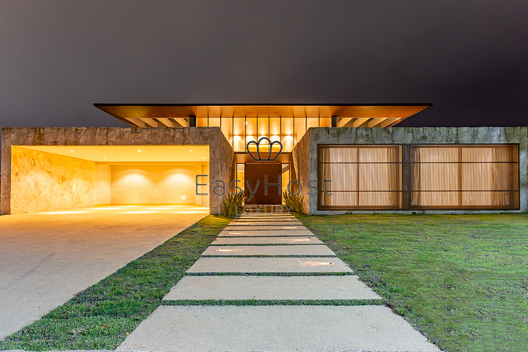 Luxury mansion for sale in Angra dos Reis