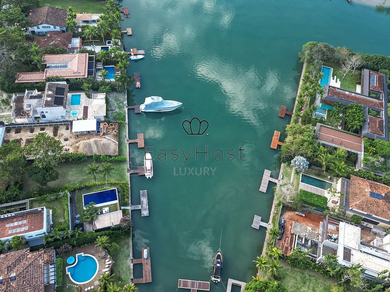 Terreno en venta en Paraty, con vista al Canal.