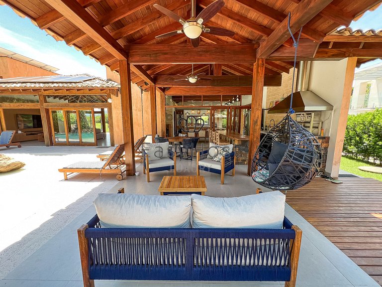 House for sale in Paraty with pool and gourmet area.