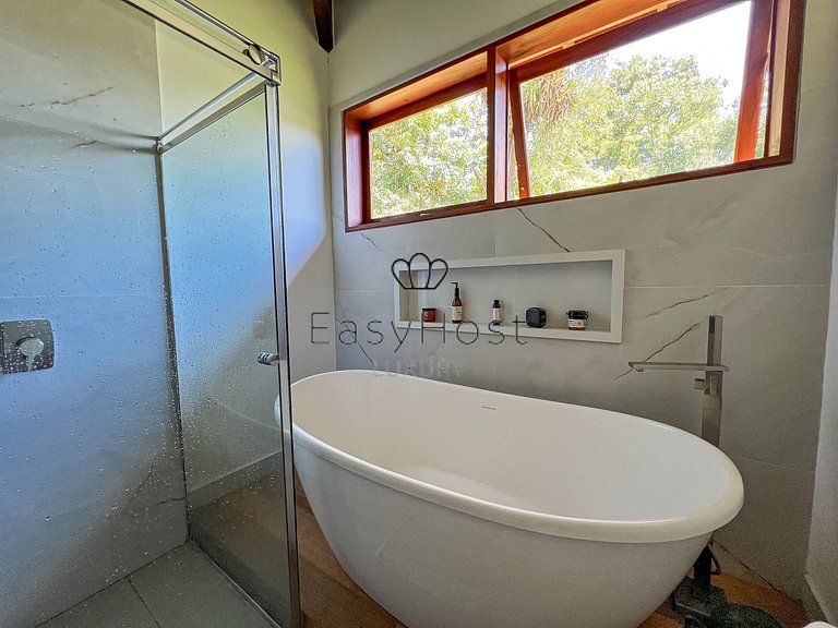 Casa en venta en Paraty con piscina y zona gourmet.