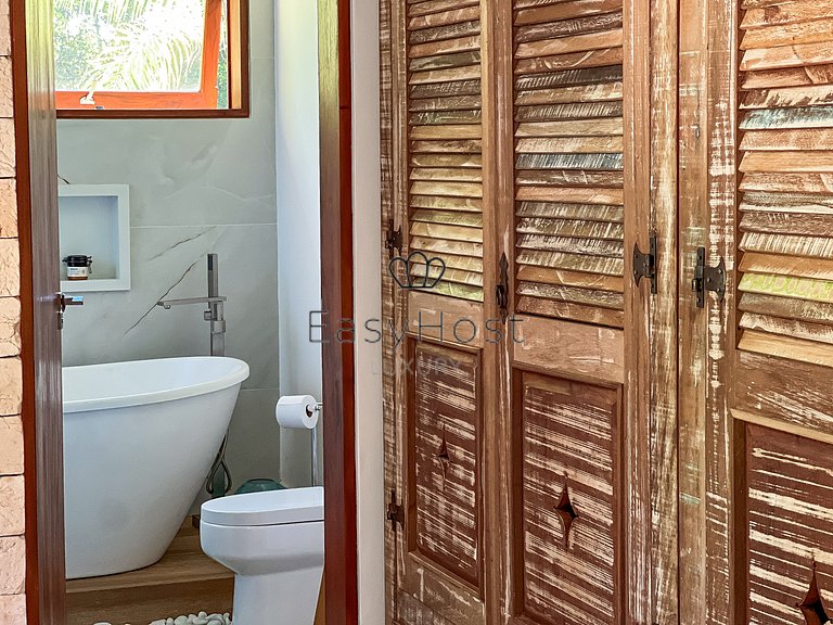 Casa à venda em Paraty com piscina e área gourmet