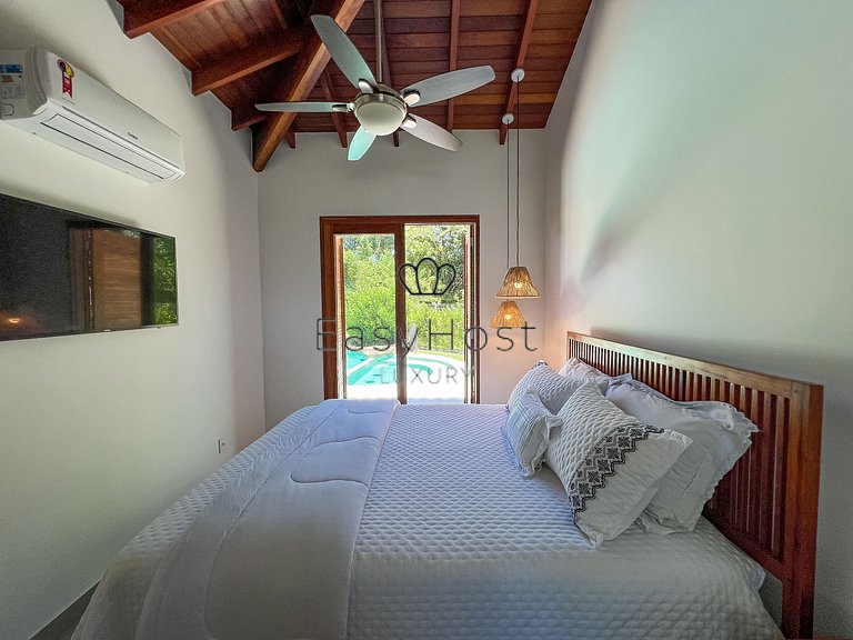 Casa en venta en Paraty con piscina y zona gourmet.