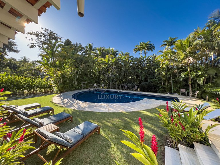 Casa en alquiler vacacional con piscina en Paraty - PAR03