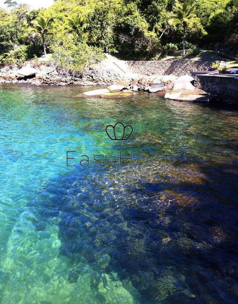 Terreno beira mar à venda em Angra dos Reis con imóvel