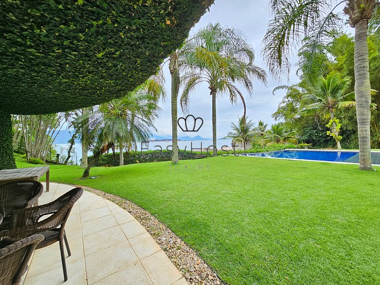 Casa en venta en Angra dos Reis en el Condominio Portogalo.